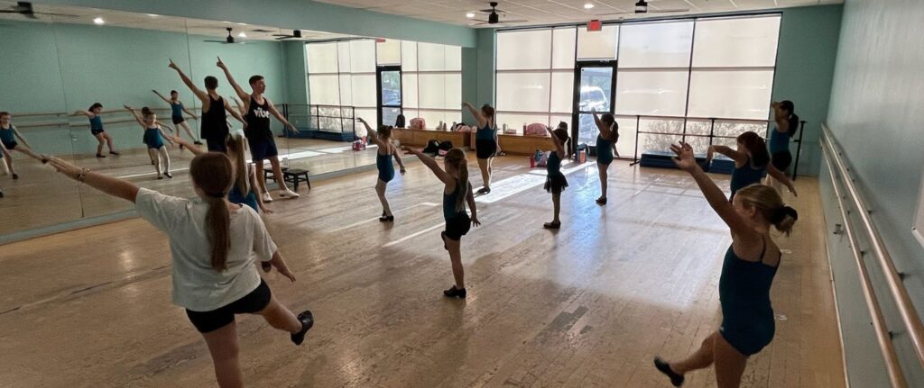 tap classes in classic image dance