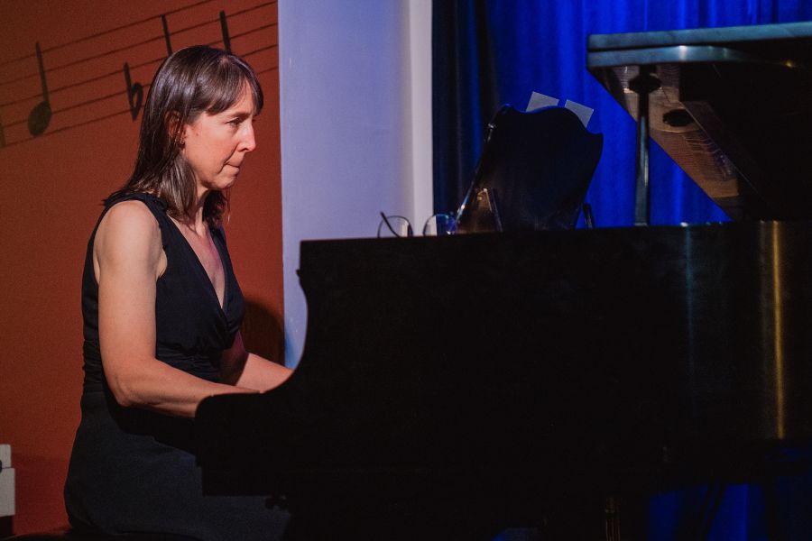 piano student playing
