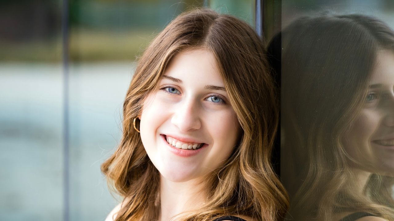 Soprano: Madeline Downing