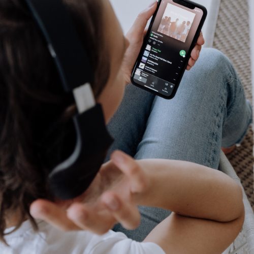Turn it Up: Best Podcasts and Audiobooks for Musically Inclined Families