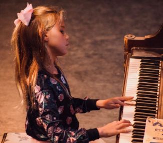 piano testimonial laughlin school