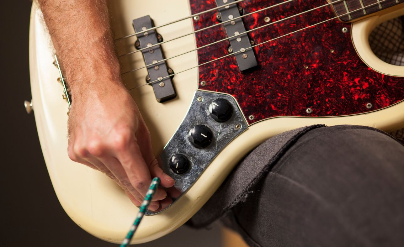 bass lesson in SOUTH ELGIN, IL
