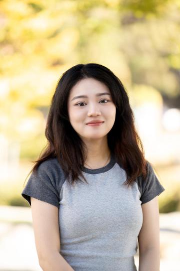Yaqing Wang