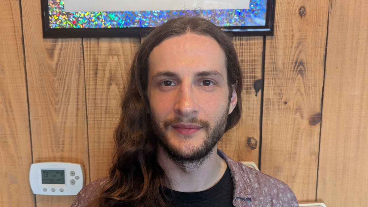 Elliot Bender