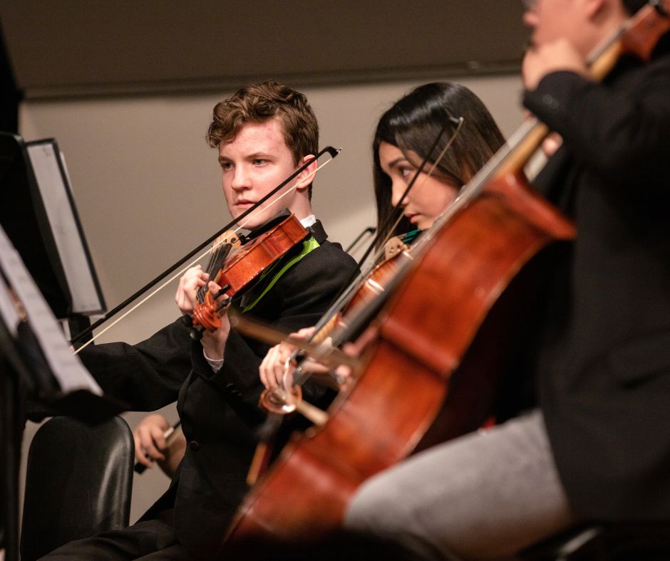 ban playing cello