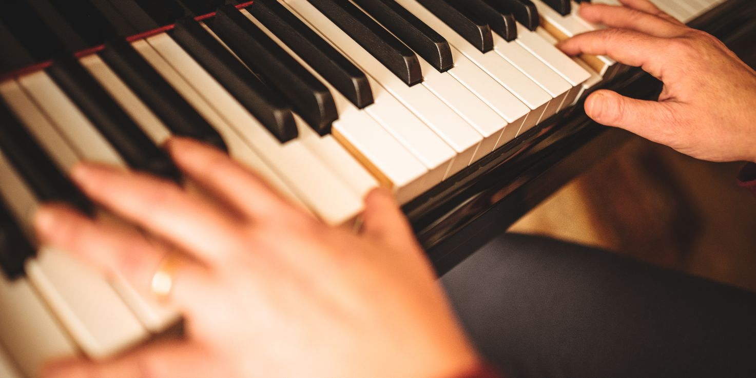 Learning to Play the Piano as an Adult