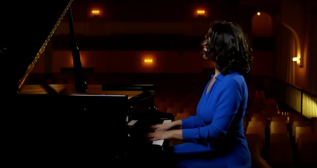 Khatia-Buniatishvil
